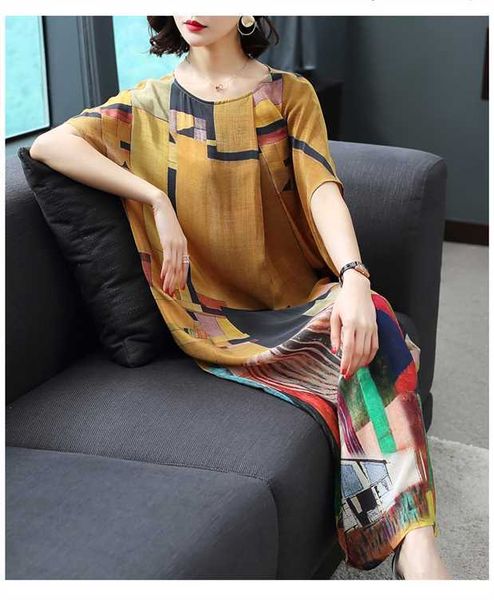 2021 silk new summer autumn sweet women loose print casual clothes lady's evening party hk353 ylae, Black;gray
2021 silk new summer autumn sweet women loose print casual clothes lady's evening party hk353 ylae, Black;gray
