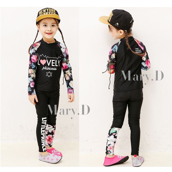 lovely children's 2020 fashion sweet korean new girl's split long sleeve sunscreen baby swimsuit, White;black
lovely children's 2020 fashion sweet korean new girl's split long sleeve sunscreen baby swimsuit, White;black