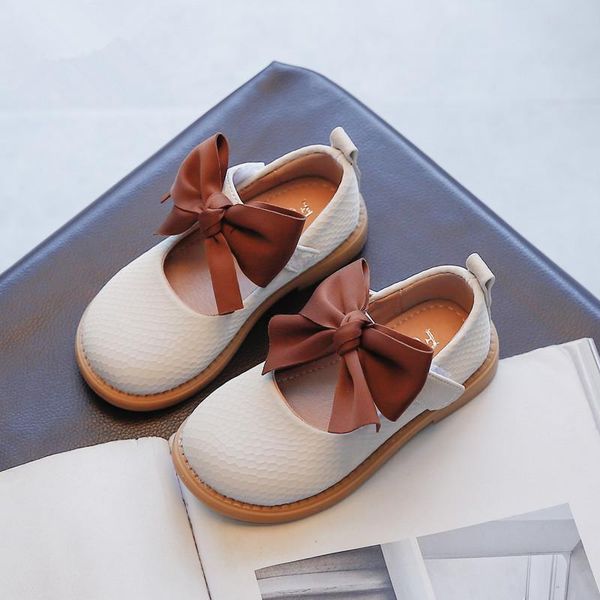 flat shoes autumn kids casual leather children bowknot princess comfortable soft sole girls black brown beige, Black;grey
flat shoes autumn kids casual leather children bowknot princess comfortable soft sole girls black brown beige, Black;grey