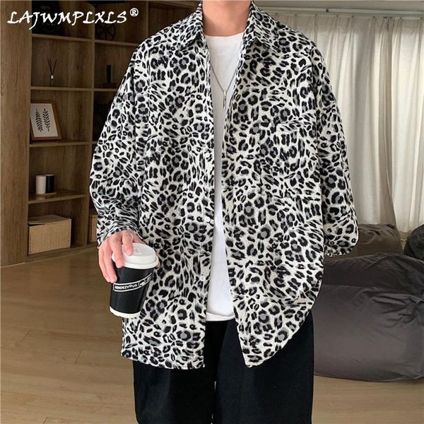 men's casual shirts 2021 spring leopard shirt men long-sleeved japanese tide retro ins wild student handsome high street trend teens cl, White;black
men's casual shirts 2021 spring leopard shirt men long-sleeved japanese tide retro ins wild student handsome high street trend teens cl, White;black