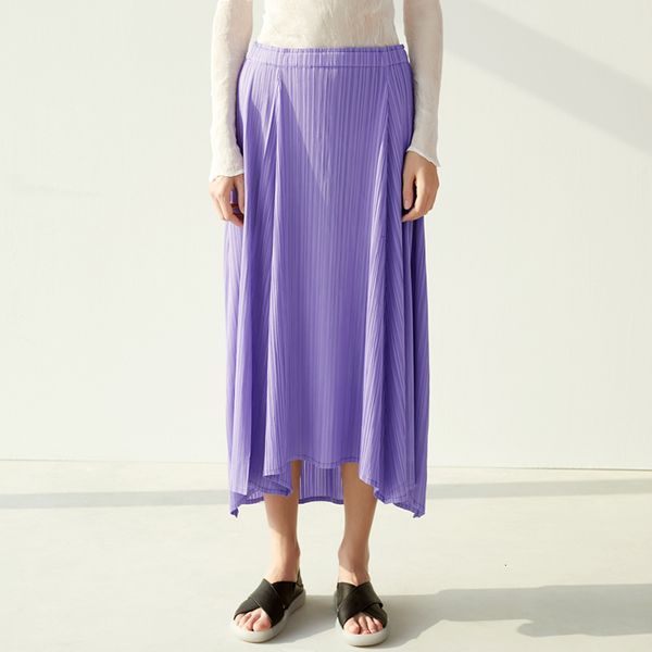 2021 new high waist pleats irregular goddess women summer large size solid color long jean holographic skirt midi ijxz, Black
2021 new high waist pleats irregular goddess women summer large size solid color long jean holographic skirt midi ijxz, Black