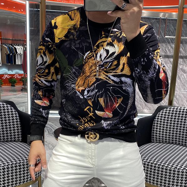 2021 new luxury t homme long-sleeved men's trend tee shirt fashion brand heavy drill tiger head tshirt men x7xr, White;black
2021 new luxury t homme long-sleeved men's trend tee shirt fashion brand heavy drill tiger head tshirt men x7xr, White;black