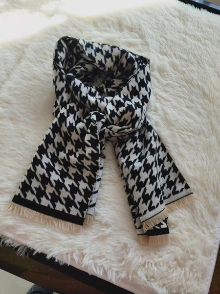 fashion ladies cashmere scarf, classic print winter thickened warm shawl, multi-color versatile long scarf 200*65cm, Blue;gray
fashion ladies cashmere scarf, classic print winter thickened warm shawl, multi-color versatile long scarf 200*65cm, Blue;gray
