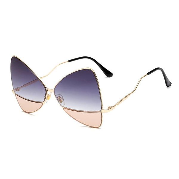 sunglasses 2021 fashion trend metal men and women same style glasses street pography, White;black
sunglasses 2021 fashion trend metal men and women same style glasses street pography, White;black