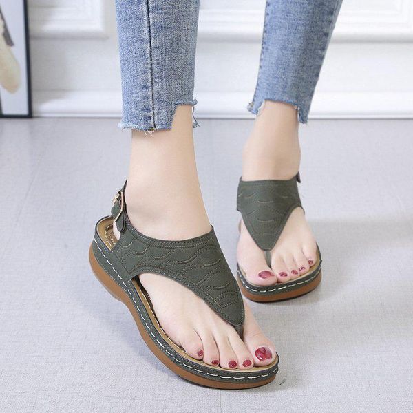 2021 new women's sandals summer clip toe wedges thong shoes platform buckle casual ladies beach shoes rome sandals size 35-43, Black
2021 new women's sandals summer clip toe wedges thong shoes platform buckle casual ladies beach shoes rome sandals size 35-43, Black