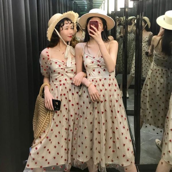 women summer elegant point lace party dress vintage lady france style midi dress casual female high waist boho vestidos, Black;gray
women summer elegant point lace party dress vintage lady france style midi dress casual female high waist boho vestidos, Black;gray