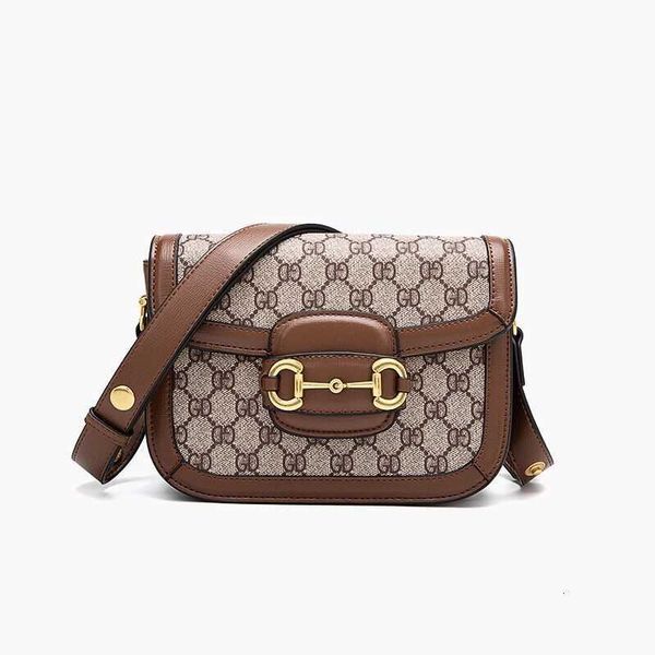 designer luxury bag design xiao zhan's same genuine horse clasp 1955 single shoulder slung women's bag n women's leather hand
designer luxury bag design xiao zhan's same genuine horse clasp 1955 single shoulder slung women's bag n women's leather hand