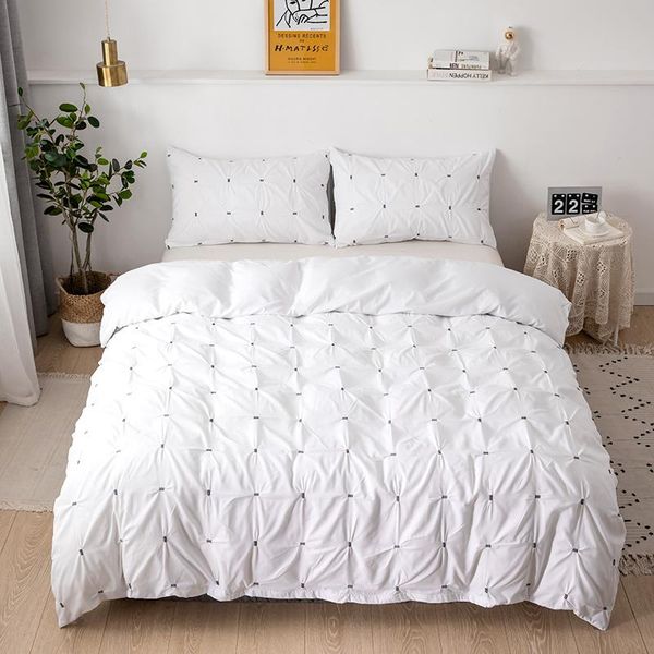 bedding sets solid set pinch pleat duvet cover for home double bed quilt 240x220 plaid luxury king size textile pillowcase
bedding sets solid set pinch pleat duvet cover for home double bed quilt 240x220 plaid luxury king size textile pillowcase
