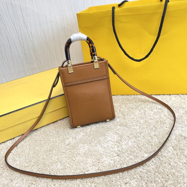 designers luxury bags mini sunshine crossbody leather shoulder bag handbags for girl
designers luxury bags mini sunshine crossbody leather shoulder bag handbags for girl