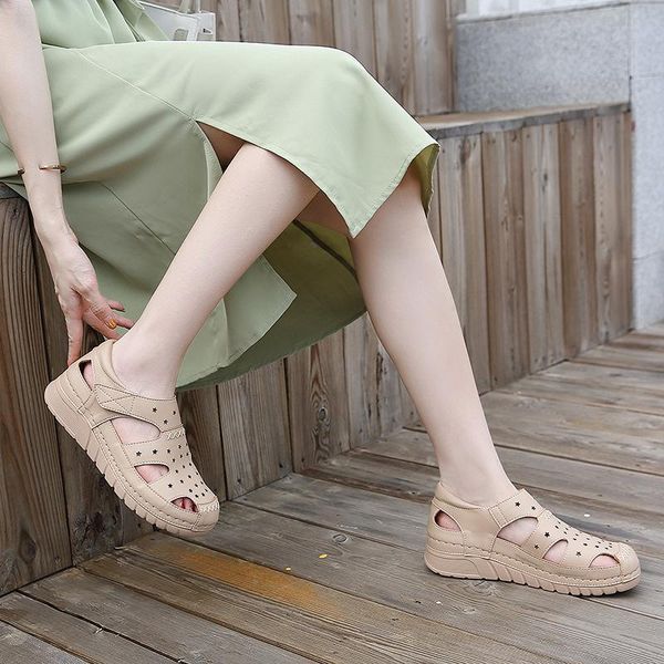 sandals spring 2021 single shoes wedge car stitching light hollow mother large size female, Black
sandals spring 2021 single shoes wedge car stitching light hollow mother large size female, Black