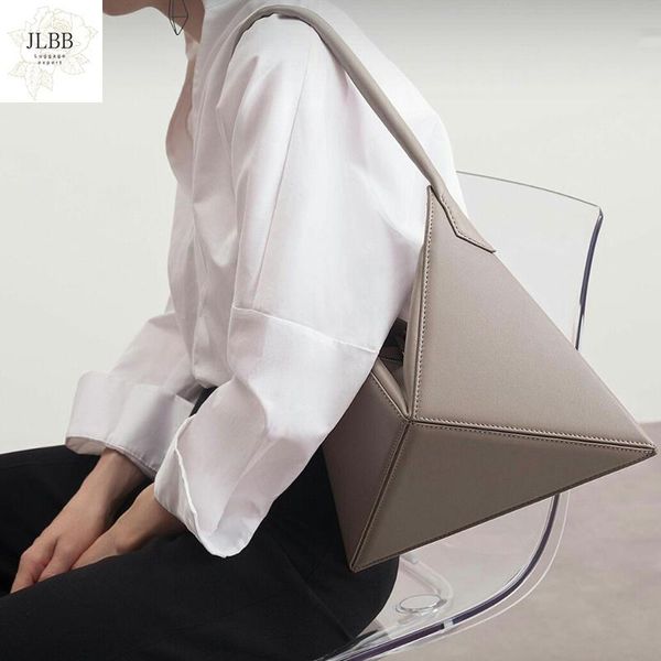 fashion folding triangle women shoulder bags designer handbags luxury pu leather female messenger bag summer small purses totes
fashion folding triangle women shoulder bags designer handbags luxury pu leather female messenger bag summer small purses totes