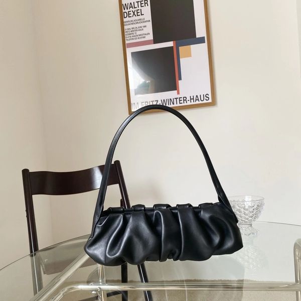 korean style cowhide ruffled casual underarm bag shoulder bag
korean style cowhide ruffled casual underarm bag shoulder bag