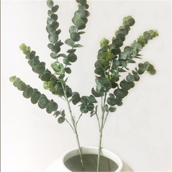 2pcs simulation eucalyptus artificial money leaves 5 branches simulation green plants fake ornament wedding home office decor
2pcs simulation eucalyptus artificial money leaves 5 branches simulation green plants fake ornament wedding home office decor