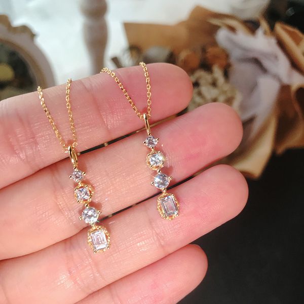 silvology sterling 925 silver vertical bar square zircon necklace for women japan light luxury pendant necklace festival jewelry q0531
silvology sterling 925 silver vertical bar square zircon necklace for women japan light luxury pendant necklace festival jewelry q0531
