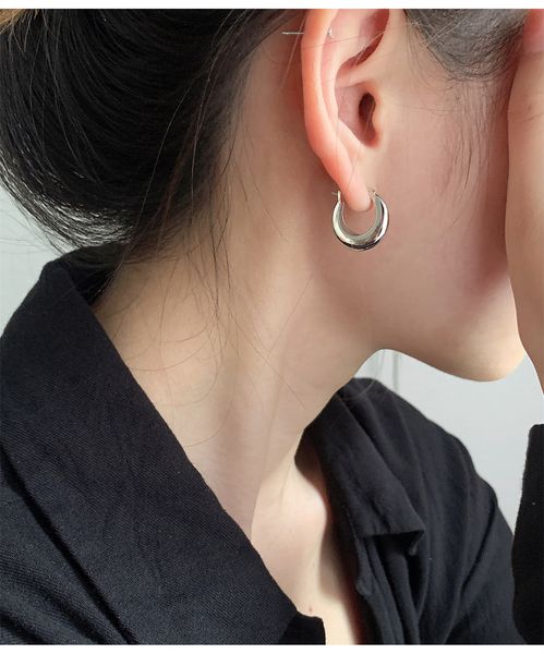 925 sterling silver stud hoop earrings female 2021 new high-end light luxury niche design temperament cold style jewelry accessories, Golden;silver
925 sterling silver stud hoop earrings female 2021 new high-end light luxury niche design temperament cold style jewelry accessories, Golden;silver