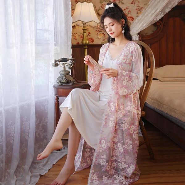 women's sleepwear sweet embroidery flower women robe gown sets v-neck strap nightgown&bathrobe lace nightdress -xl spring sleepshi, Black;red
women's sleepwear sweet embroidery flower women robe gown sets v-neck strap nightgown&bathrobe lace nightdress -xl spring sleepshi, Black;red