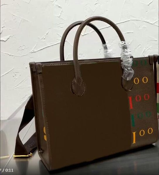 2022 designers classic totes womens print letter handbags canvas shoulder strap travel luggage bag shopping shoulder crossbody handbag
2022 designers classic totes womens print letter handbags canvas shoulder strap travel luggage bag shopping shoulder crossbody handbag