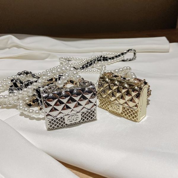 70% off luxury design handbag wanghong same metal mini earphone lingge chain neck women's waist decoration bag 2021 fashion sadl
70% off luxury design handbag wanghong same metal mini earphone lingge chain neck women's waist decoration bag 2021 fashion sadl
