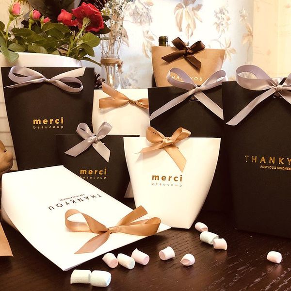 gift wrap 50pcs high-end black and white bronzing "merci" candy box french thank wedding bag baby welcome birthday party
gift wrap 50pcs high-end black and white bronzing "merci" candy box french thank wedding bag baby welcome birthday party