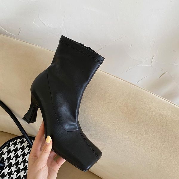 boots genuine leather women fashion square toe ladies ankle for heels 2021 spring autumn shoes, Black
boots genuine leather women fashion square toe ladies ankle for heels 2021 spring autumn shoes, Black