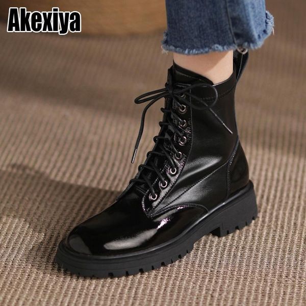 boots genuine leather women platform ankle lace up ladies motorcycle thick heel bc1821, Black
boots genuine leather women platform ankle lace up ladies motorcycle thick heel bc1821, Black