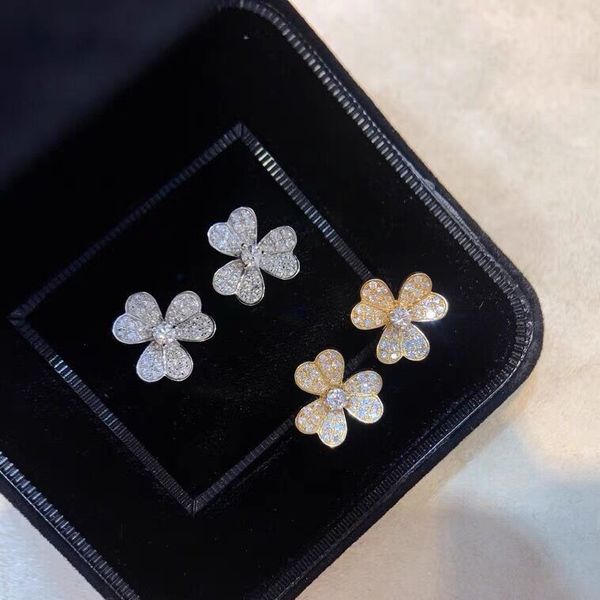 backs earrings fanjia clover ear clap 925 sterling silver plated 18k gold inlaid diamond three petal rose, White
backs earrings fanjia clover ear clap 925 sterling silver plated 18k gold inlaid diamond three petal rose, White