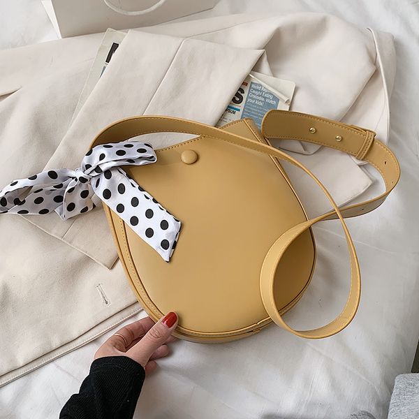 niche design bag senior messenger bag female 2021 new style western style single shoulder bag bucket tote width 20cm
niche design bag senior messenger bag female 2021 new style western style single shoulder bag bucket tote width 20cm