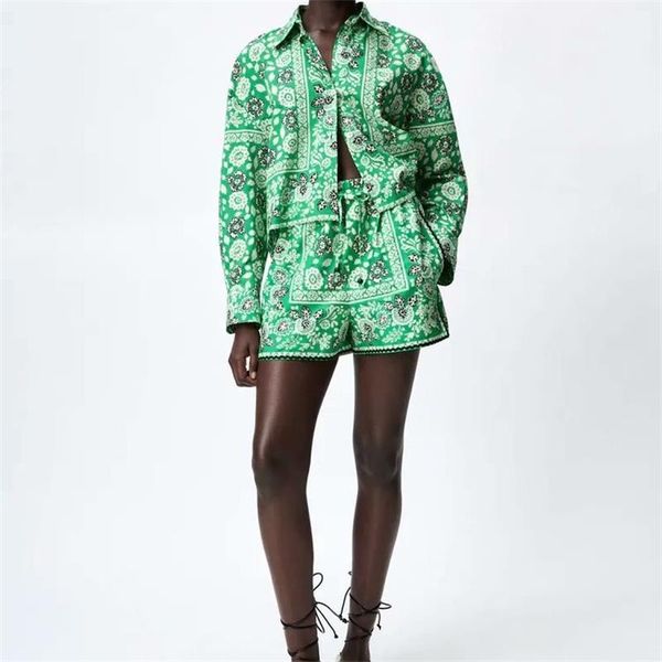 women's blouses & shirts mesttraf women 2021 fashion lapel print loose vintage long sleeve female asymmetry streetwear, White
women's blouses & shirts mesttraf women 2021 fashion lapel print loose vintage long sleeve female asymmetry streetwear, White