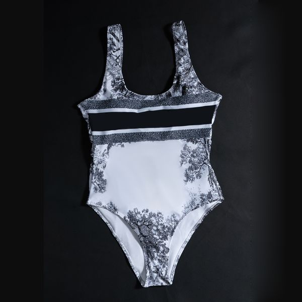 womens fashion swimsuit summer new animals printing swimwear swim sport new beachwear new girl vest bikini trendy swimsuit, White;black 
womens fashion swimsuit summer new animals printing swimwear swim sport new beachwear new girl vest bikini trendy swimsuit, White;black