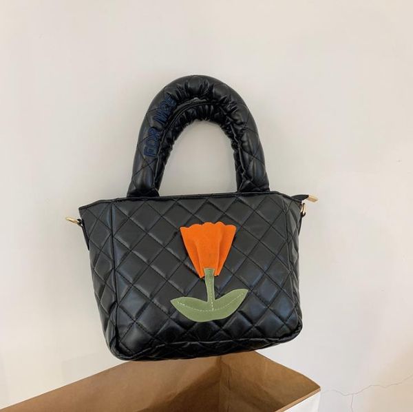 tulip flower female bags flowers rhombus embroidery thread handbag shoulder messenger bag
tulip flower female bags flowers rhombus embroidery thread handbag shoulder messenger bag