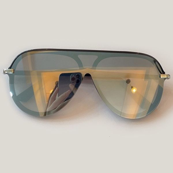 new luxury 2021 one piece sunglasses for women men fashion brand design mirror pilot sun glasses male uv400 45nu, White;black
new luxury 2021 one piece sunglasses for women men fashion brand design mirror pilot sun glasses male uv400 45nu, White;black