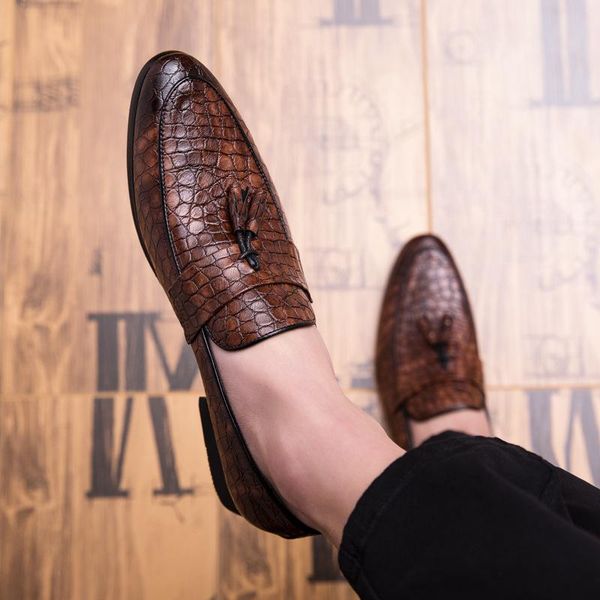dress shoes pointed men formal business brogue luxury men's male casual leather wedding party loafers 2021, Black
dress shoes pointed men formal business brogue luxury men's male casual leather wedding party loafers 2021, Black