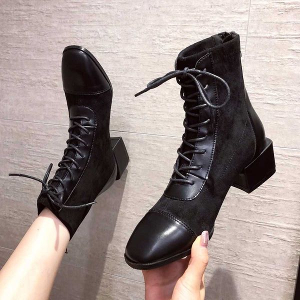elastic boots women's short low heels chunky black autumn winter thick suede women thin y920-3 210429
elastic boots women's short low heels chunky black autumn winter thick suede women thin y920-3 210429