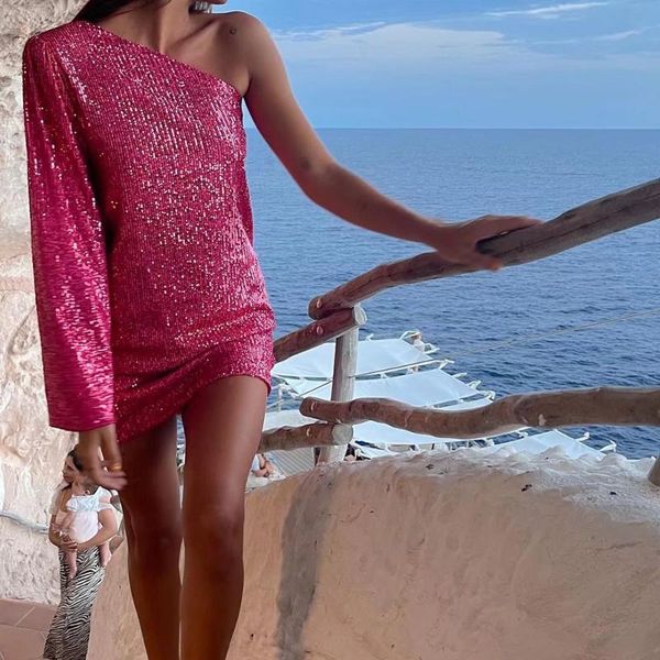 casual dresses bbwm 2021 summer women vintage rose red sequins dress female fashion party streetwear slim one shoulder mini, Black;gray
casual dresses bbwm 2021 summer women vintage rose red sequins dress female fashion party streetwear slim one shoulder mini, Black;gray