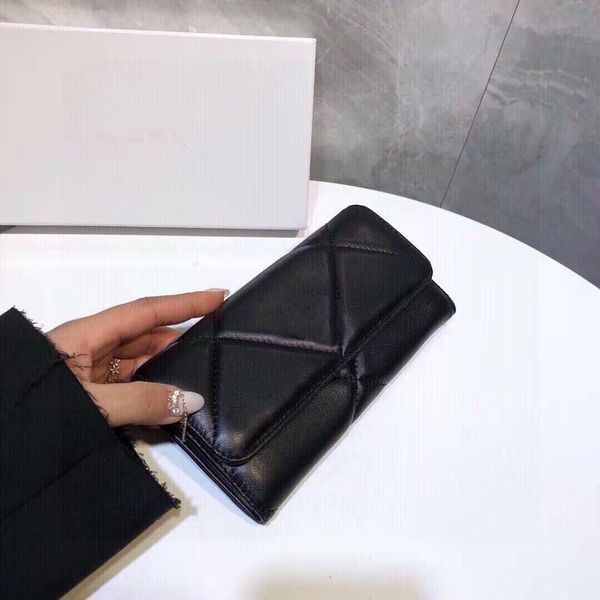 women classic quilted leather wallet bag ladies card holder pocket genuine leather designers luxurys coin purse, Red;black
women classic quilted leather wallet bag ladies card holder pocket genuine leather designers luxurys coin purse, Red;black