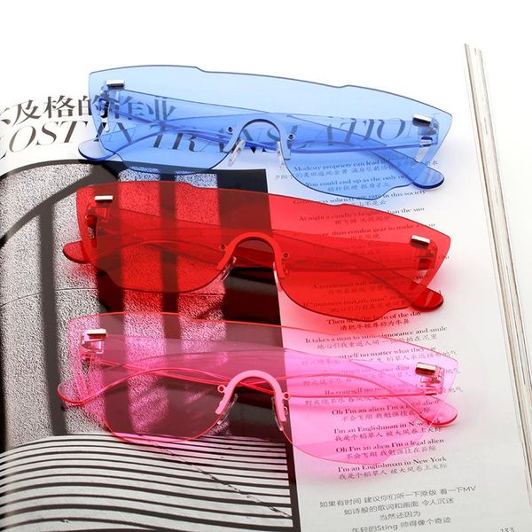 2021 trending products quay sunglasses women orange transparent big frameless sunmmer glasses festival feminino, White;black
2021 trending products quay sunglasses women orange transparent big frameless sunmmer glasses festival feminino, White;black