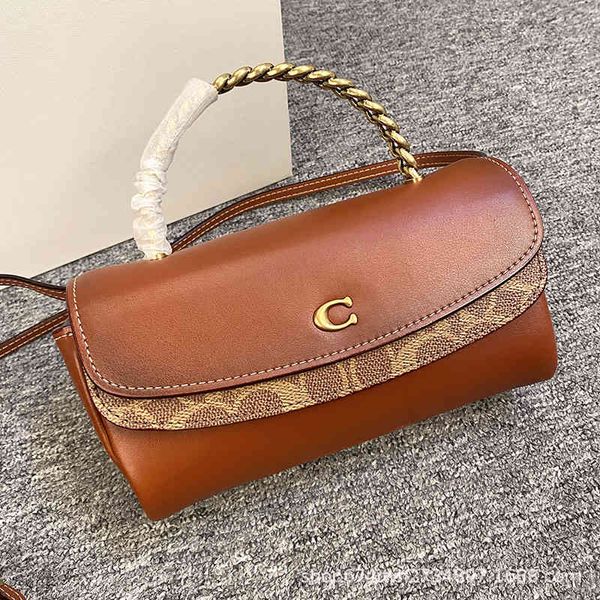 design armpit new 1941 turnlock dachshund one shoulder slant cross hand cowhide stick bag iqjh
design armpit new 1941 turnlock dachshund one shoulder slant cross hand cowhide stick bag iqjh