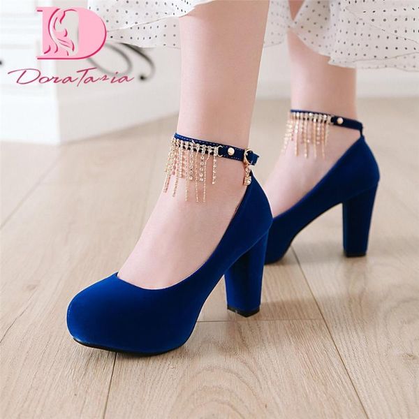 dress shoes dora tasia 2021 brand design plus size 45 flock women pump square heel platform metal decoration spring/autumn, Black
dress shoes dora tasia 2021 brand design plus size 45 flock women pump square heel platform metal decoration spring/autumn, Black