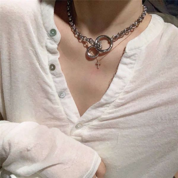 hbp fashion dark black simple circle stainless steel clavicle tiaodi street necklace for men and women, Silver 
hbp fashion dark black simple circle stainless steel clavicle tiaodi street necklace for men and women, Silver