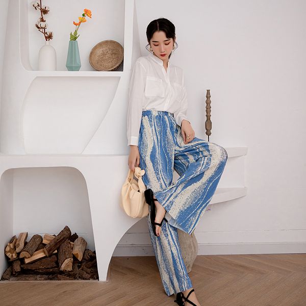2021 new tie dye summer ribbed wide leg women trousers elastic high waist striped blue green loose palazzo pants fashion 79yx, Black;white
2021 new tie dye summer ribbed wide leg women trousers elastic high waist striped blue green loose palazzo pants fashion 79yx, Black;white
