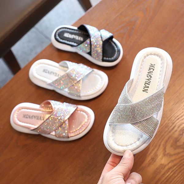 slipper big children rhinestone fashion flip flop for kids teenager girls outdoor pink silver slippers beach shoes 6 7 8 9 10 11 12 year, Black;grey
slipper big children rhinestone fashion flip flop for kids teenager girls outdoor pink silver slippers beach shoes 6 7 8 9 10 11 12 year, Black;grey