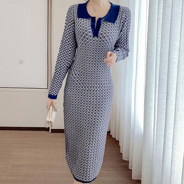 casual dresses 2021 autumn fashion long sleeve chic plaid knitted midi dress elegant sweater slim bodycon vintage party vestidos robe, Black;gray
casual dresses 2021 autumn fashion long sleeve chic plaid knitted midi dress elegant sweater slim bodycon vintage party vestidos robe, Black;gray