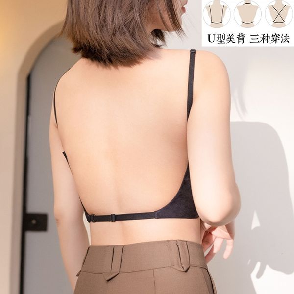 large chest shows underwear, women's thin section traceless, re is a steel ring to support small chest, gar the bra,, Red;black
large chest shows underwear, women's thin section traceless, re is a steel ring to support small chest, gar the bra,, Red;black