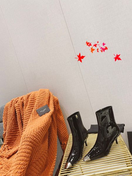 2022 fashion love women boots chunky heel martin laureate boot black white yellow martins woman shoes with box and logo size 35-40 -k044
2022 fashion love women boots chunky heel martin laureate boot black white yellow martins woman shoes with box and logo size 35-40 -k044