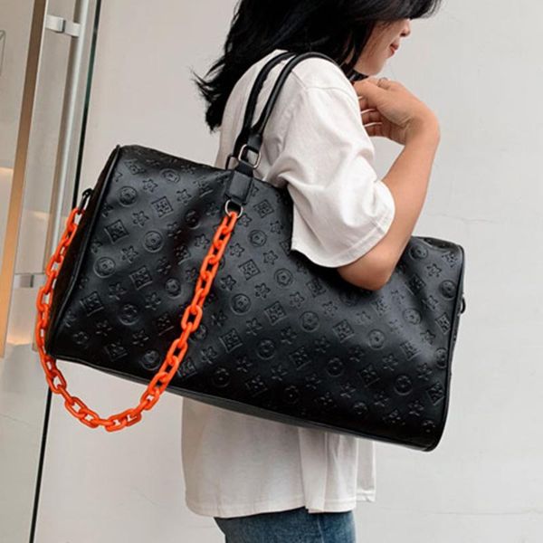 duffel bags large volume waterproof bag movement chain single men and women shoulder is suitable for the gym weekends
duffel bags large volume waterproof bag movement chain single men and women shoulder is suitable for the gym weekends
