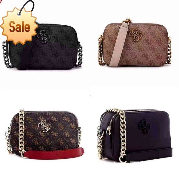 gs double zipper camera small square chain strip old flower printed single shoulder messenger bag
gs double zipper camera small square chain strip old flower printed single shoulder messenger bag