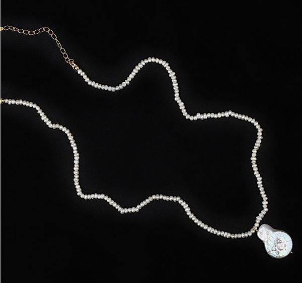 2021 creative light luxury pearl necklace women's european and american cross border simple temperament clavicle chain jewelry gift, Silver
2021 creative light luxury pearl necklace women's european and american cross border simple temperament clavicle chain jewelry gift, Silver