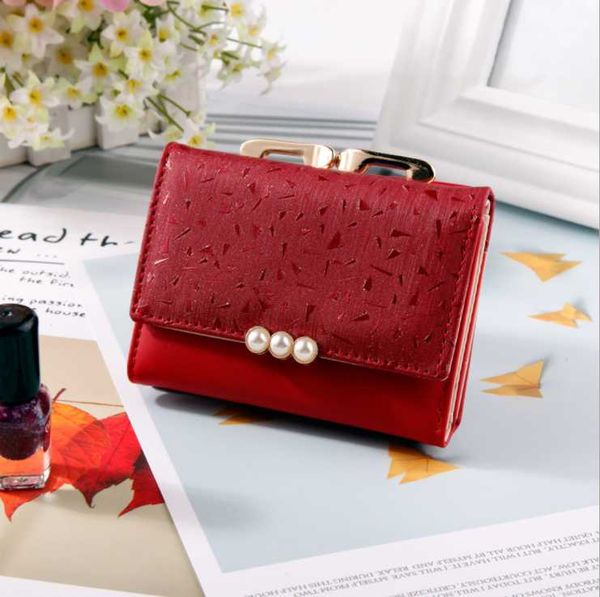 wallets fashion pearl women short soft leather ladies mini purse clamp designer coin pocket card holder female wallet, Red;black
wallets fashion pearl women short soft leather ladies mini purse clamp designer coin pocket card holder female wallet, Red;black