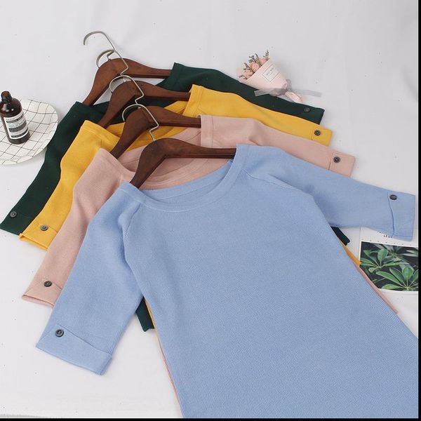 2021 new spring autumn women sweater half sleeves knitted fashion knitted with button female pullover sweater, White;black
2021 new spring autumn women sweater half sleeves knitted fashion knitted with button female pullover sweater, White;black