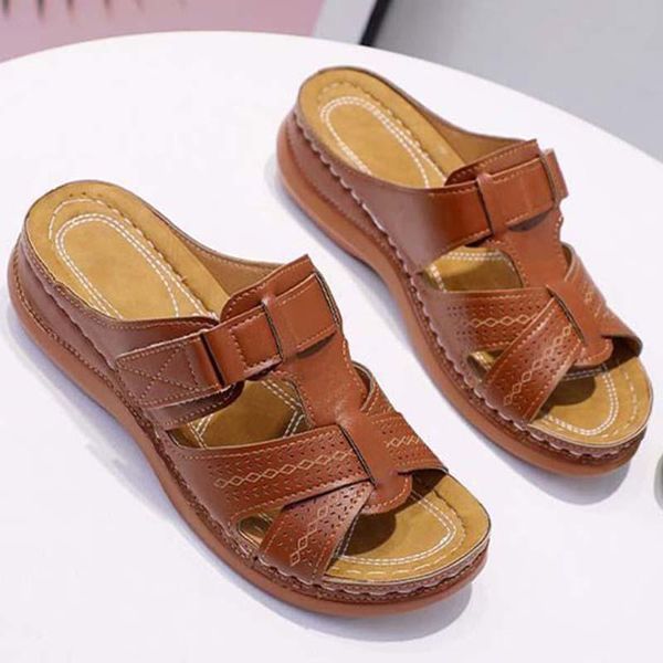 woman shoes thick bottom platform sandals women flats artificial leather vintage women sandals female shoes zapatos mujer, Black
woman shoes thick bottom platform sandals women flats artificial leather vintage women sandals female shoes zapatos mujer, Black